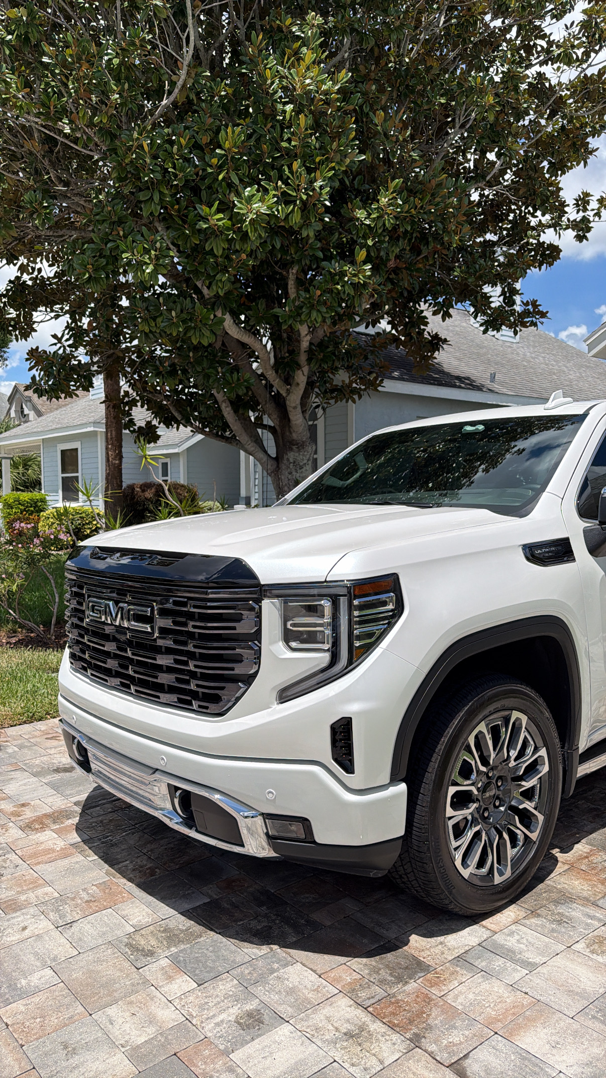 GMC Sierra